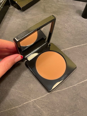 Bobbi Brown new