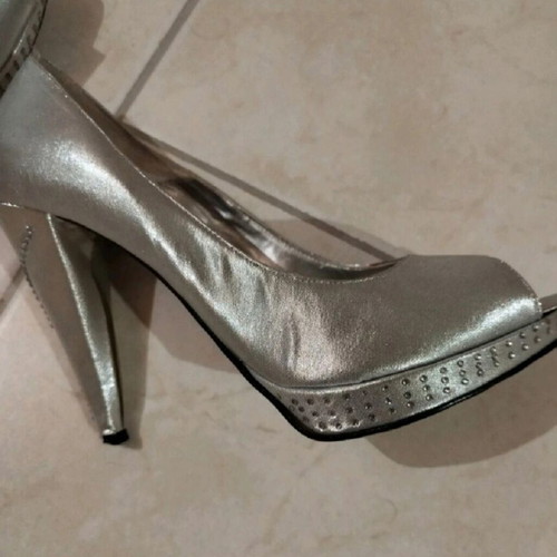 Tecno shoes peep toe silver heels with rhinestones