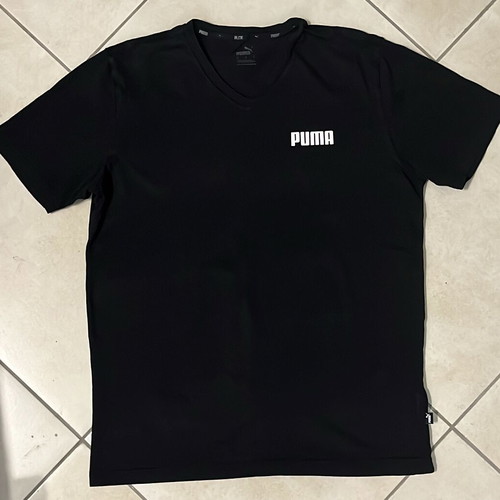 Puma V-Neck T-Shirt black size M like new