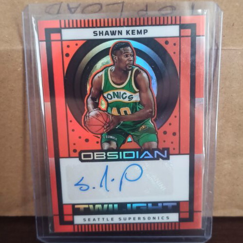 Shawn Kemp Auto Obsidian Card /88 like new