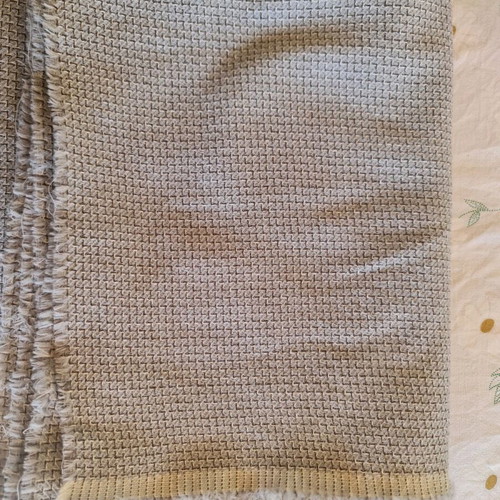 Fine woolen fabric gray checkered