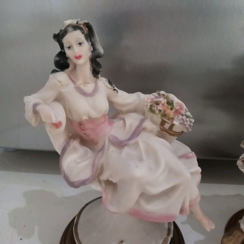 Decorations used, set of two 20x15 cm