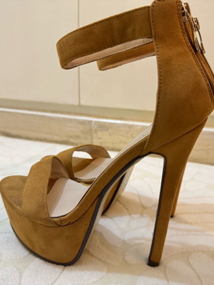 Suede platform sandals size 36 like new, 15 cm heel, beige