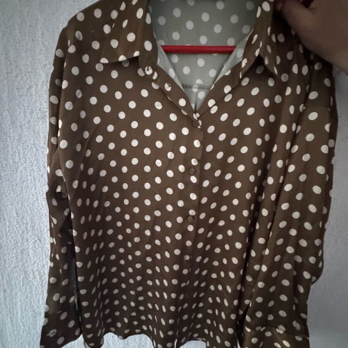 Zara polka dot shirt like new, olive color, size L