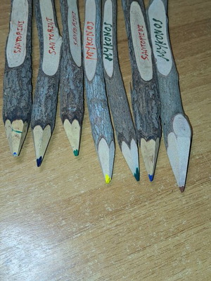 Handmade colored pencils like new, pack of 7, Santorini and Mykonos