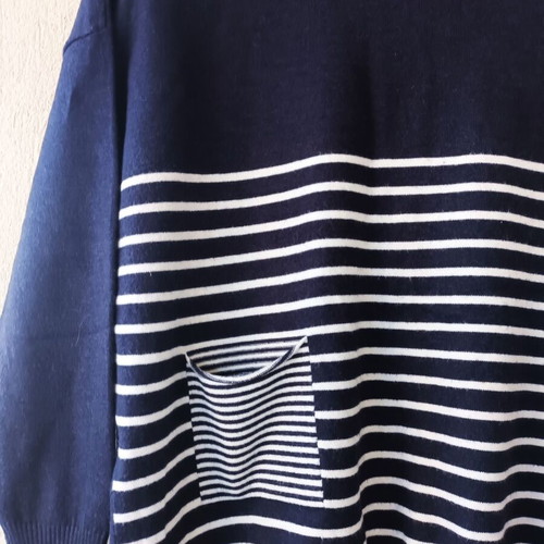 CHANGE WOMEN'S NAVY STRIPED SWEATER