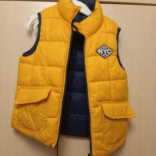Reversible sleeveless kids vest like new, blue and yellow
