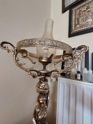 Table lamp with alabaster base like new, 90cm height
