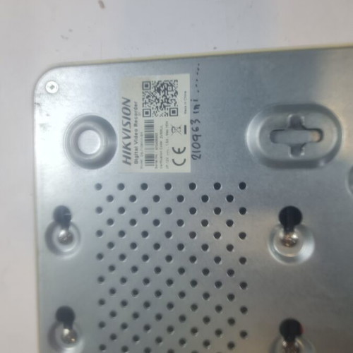 HIKVISION DS-7108HVI-SH Digital Video Recorder used with Seagate 500GB HDD