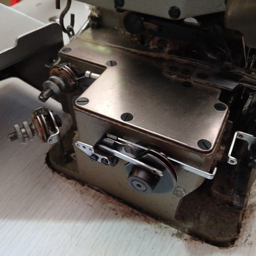 Juki tailor sewing machines like new, pack of 5