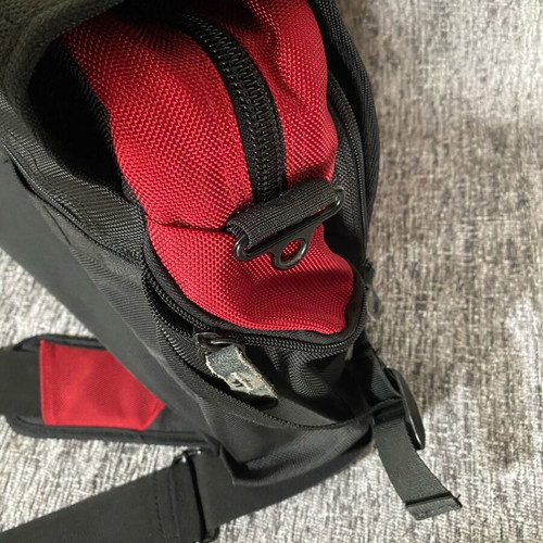 Laptop bag red-black two-tone like new