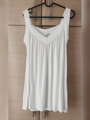 White tank top J&L Large like new
