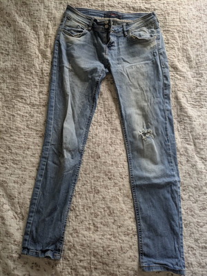 Bershka jeans size 38 like new