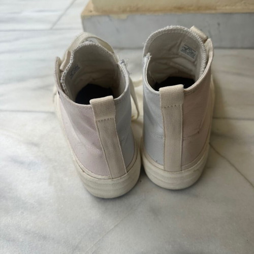 Girls' Zara athletic shoe new, size 38, pink and turquoise