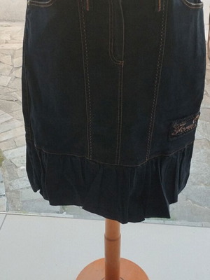 Forel denim skirt like new, size 6XL