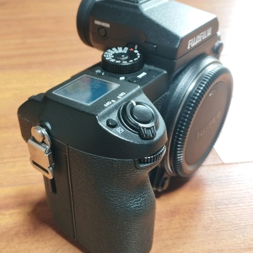 Fujifilm GFX 50S camera like new