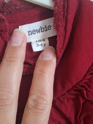 Μακρυμάνικο φόρεμα Newbie size 104 σαν καινούργιο, κόκκινο
