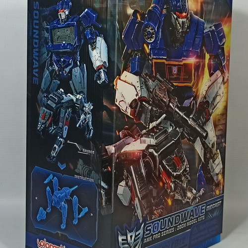 Soundwave AMK Pro Series Model Kit new with Ravage figure