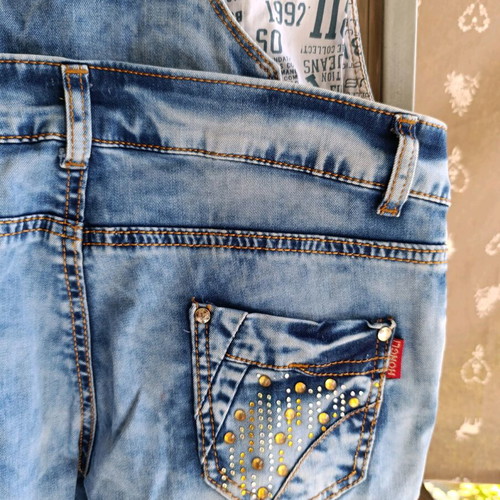 Denim salopette size S like new with buttons, shorts style