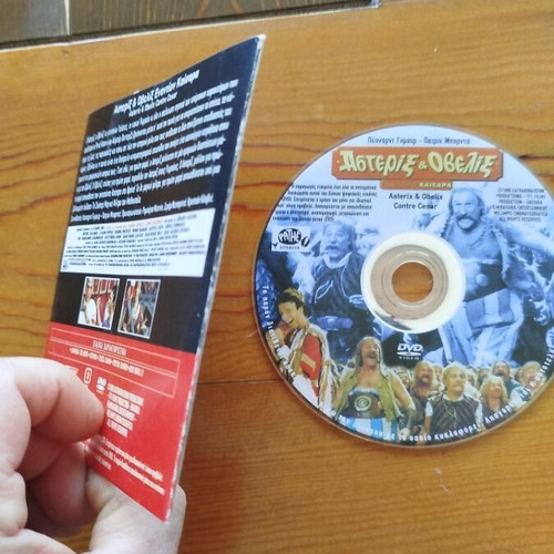 Asterix & Obelix Contre Cesar DVD like new, comedy adventure