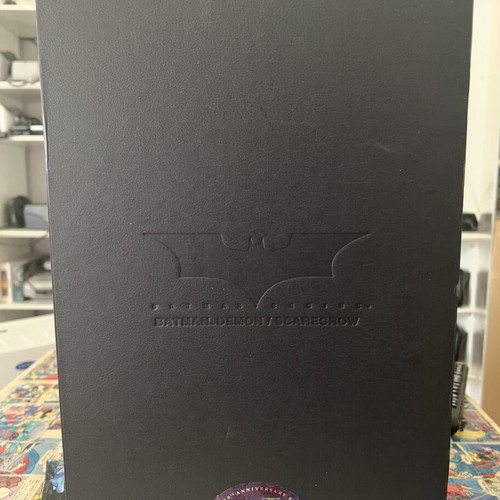 Hot Toys 10th Anniversary Exclusive MMS140 Batman Begins Scarecrow and Demon 1/6 Figures