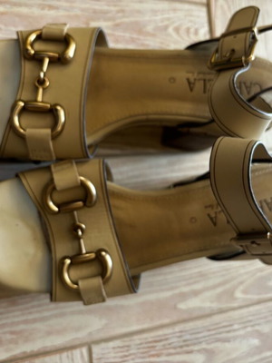 Carmela Footwear leather beige sandals like new, size 38