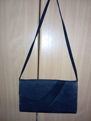 Vintage shoulder bag envelope black suede timeless piece