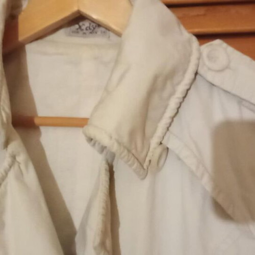Xdye women's trench coat size M cream color new