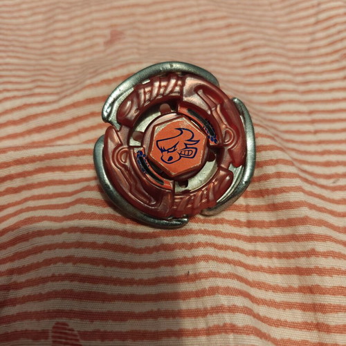 Beyblade Bull Hasbro like new
