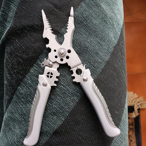 Electrician multitool new with cable cutter and wire stripper