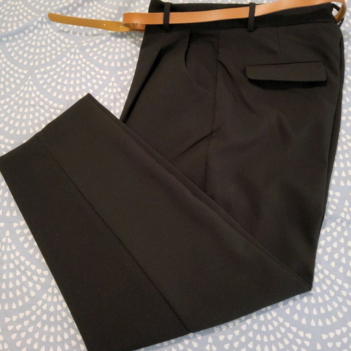 Zara women's pants size M new, black with light brown belt