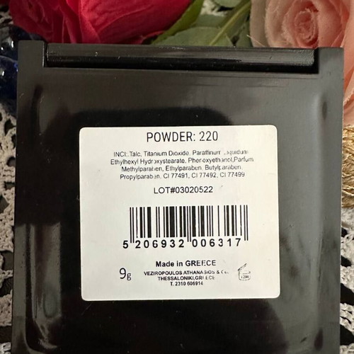DIDO Compact Powder Q Professional Makeup new, matte finish
