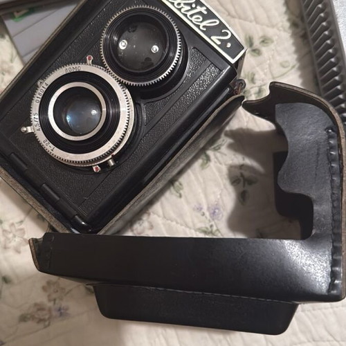 Lubitel 2 vintage camera used with case