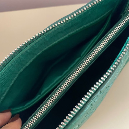 Shoulder bag like new, green
