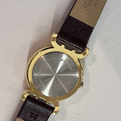 Lorus vintage wristwatch like new, 22mm, white dial