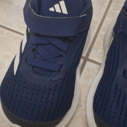 Adidas kids shoes size 20