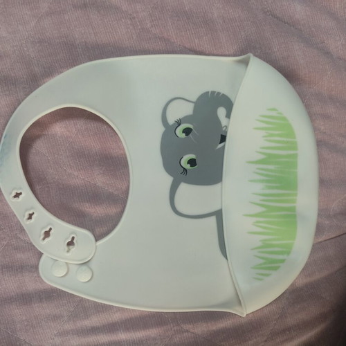 Silicone bib like new