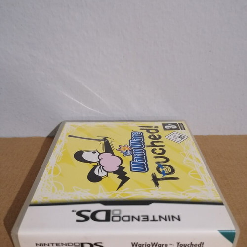 Wario Ware Touched empty case with manuals for Nintendo DS