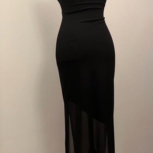 Elastic black dress with straps like new, subtle glitter