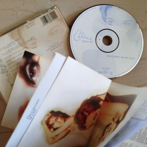 Celine Dion 2 CD used, Falling Into You & Megales Epityhies