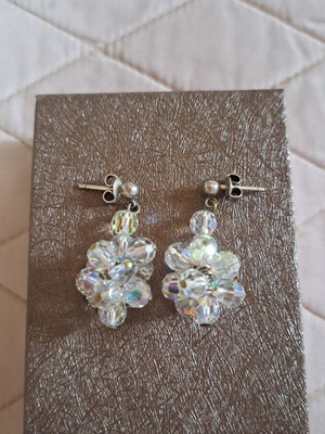 Silver 925 earrings with transparent stones