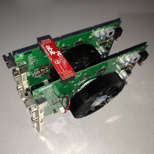 Geforce 8600GTS SLI 2 x 256MB graphics cards used with flexible connector