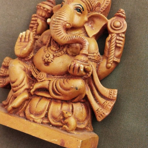 Lord Ganesh decorative showpiece statue used for home and temple decor