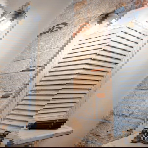 Φωτιστικά χειροποίητα, σετ δύο, καινούργια, με ραφάκια