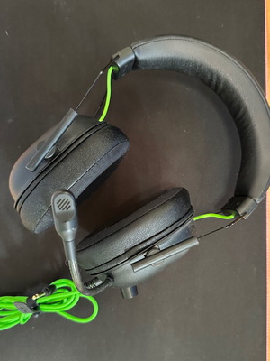 Razer BlackShark V2 X Over Ear gaming headset σαν καινούργιο με σύνδεση 3.5mm