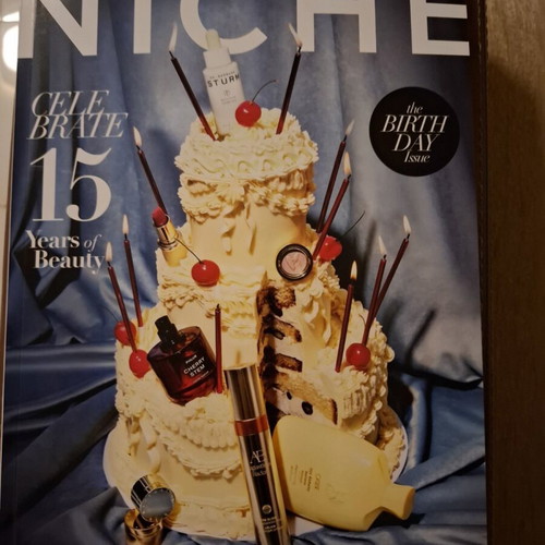 Niche Magazine like new about niche perfumes and more