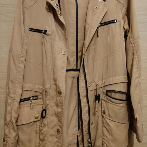 Toi&Moi spring autumn thin jacket like new, size small