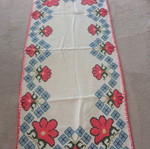 Handmade table runner like new