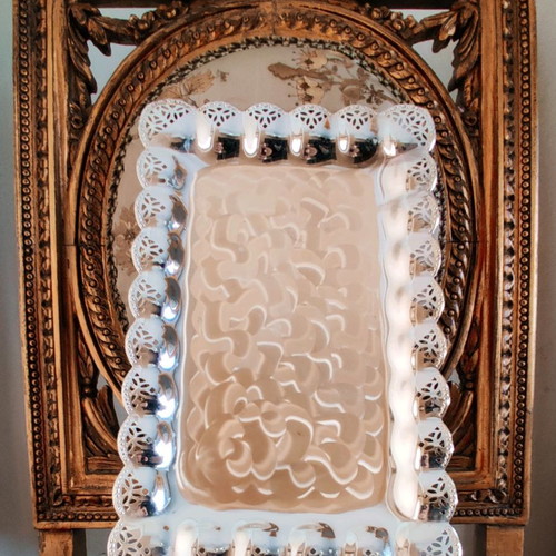 Metal serving platter used with beautiful decoration for desserts