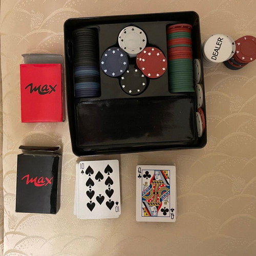 XL Poker Set board game like new